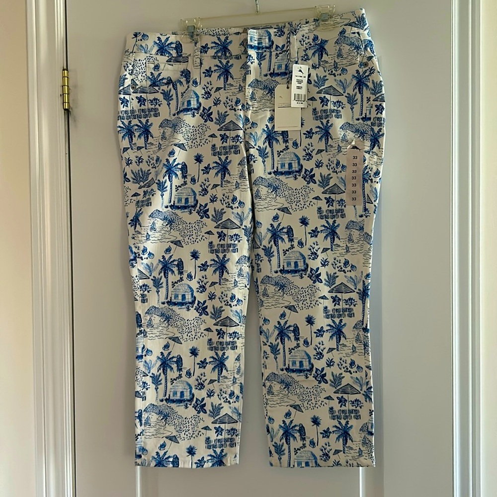 Tommy Bahama cropped white & blue print jeans. NWT